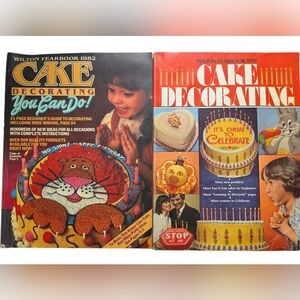 Lot of 2 Cake Decorating Wilton Yearbook 1979 1982 Magazine Booklet Book